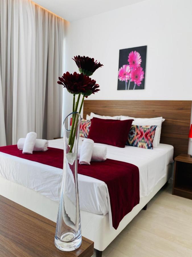 Lysithea Hotel Larnaca Eksteriør billede